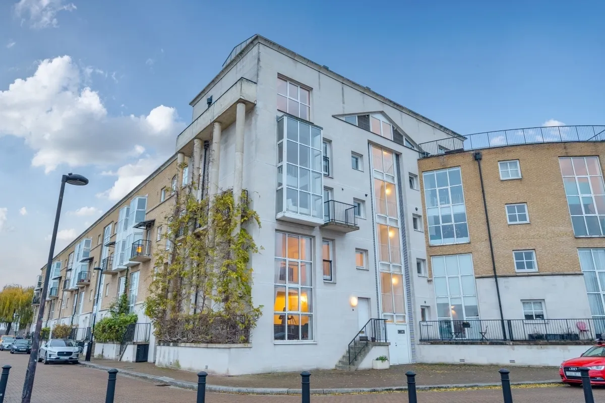 Queen of Denmark Court, Rotherhithe, SE16, photo 18