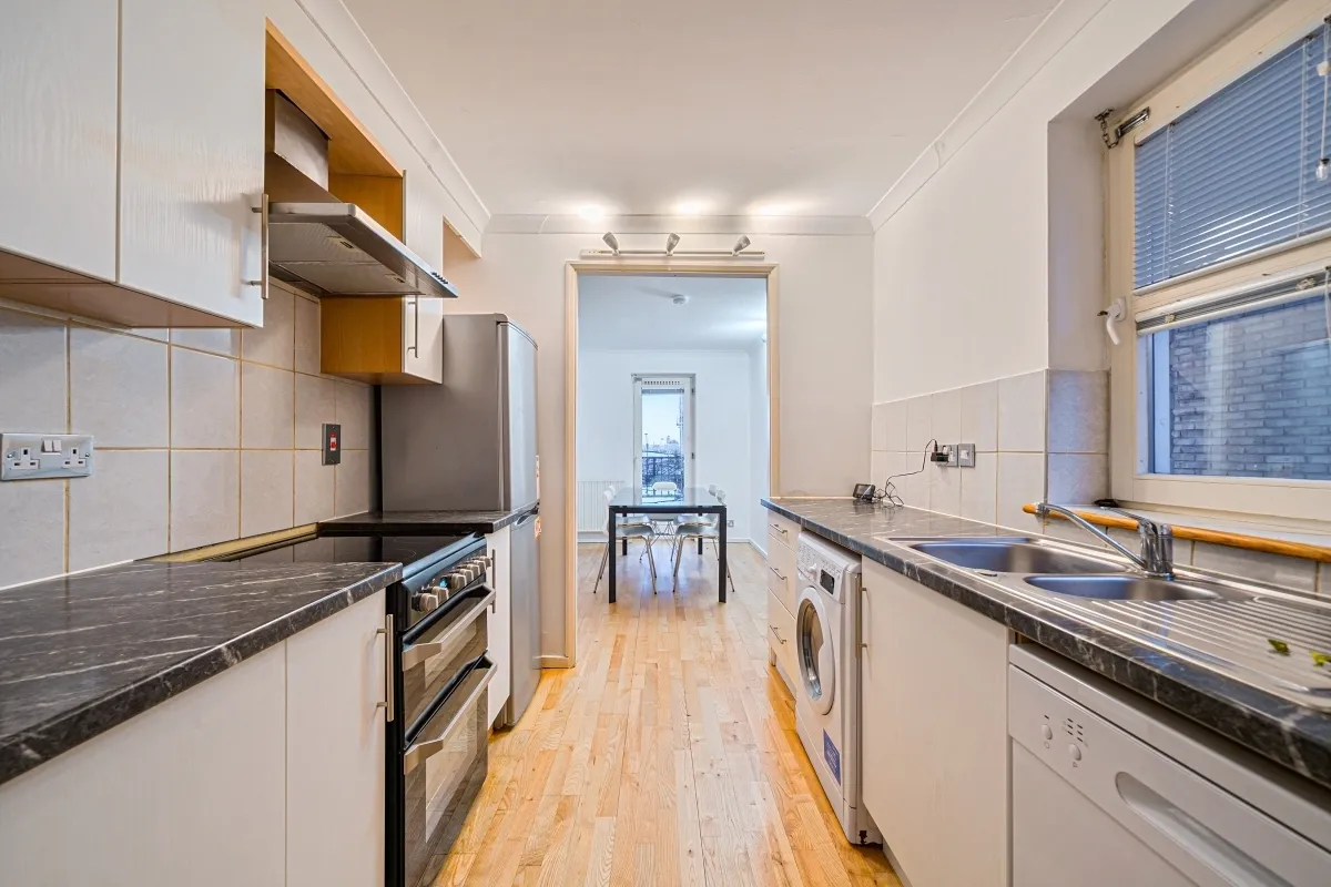 Queen of Denmark Court, Rotherhithe, SE16, photo 4
