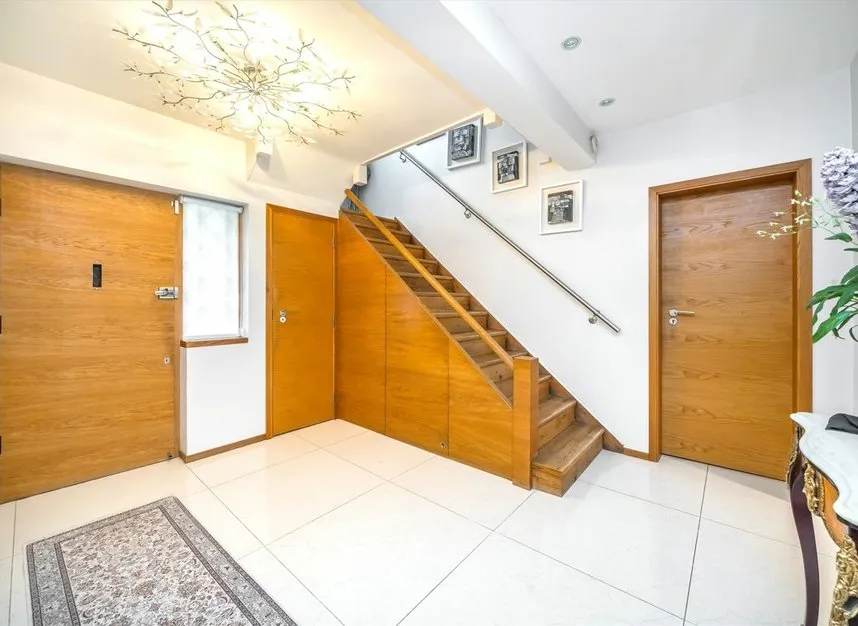 Edmunds Walk, Hampstead Garden Suburb, N2, photo 10