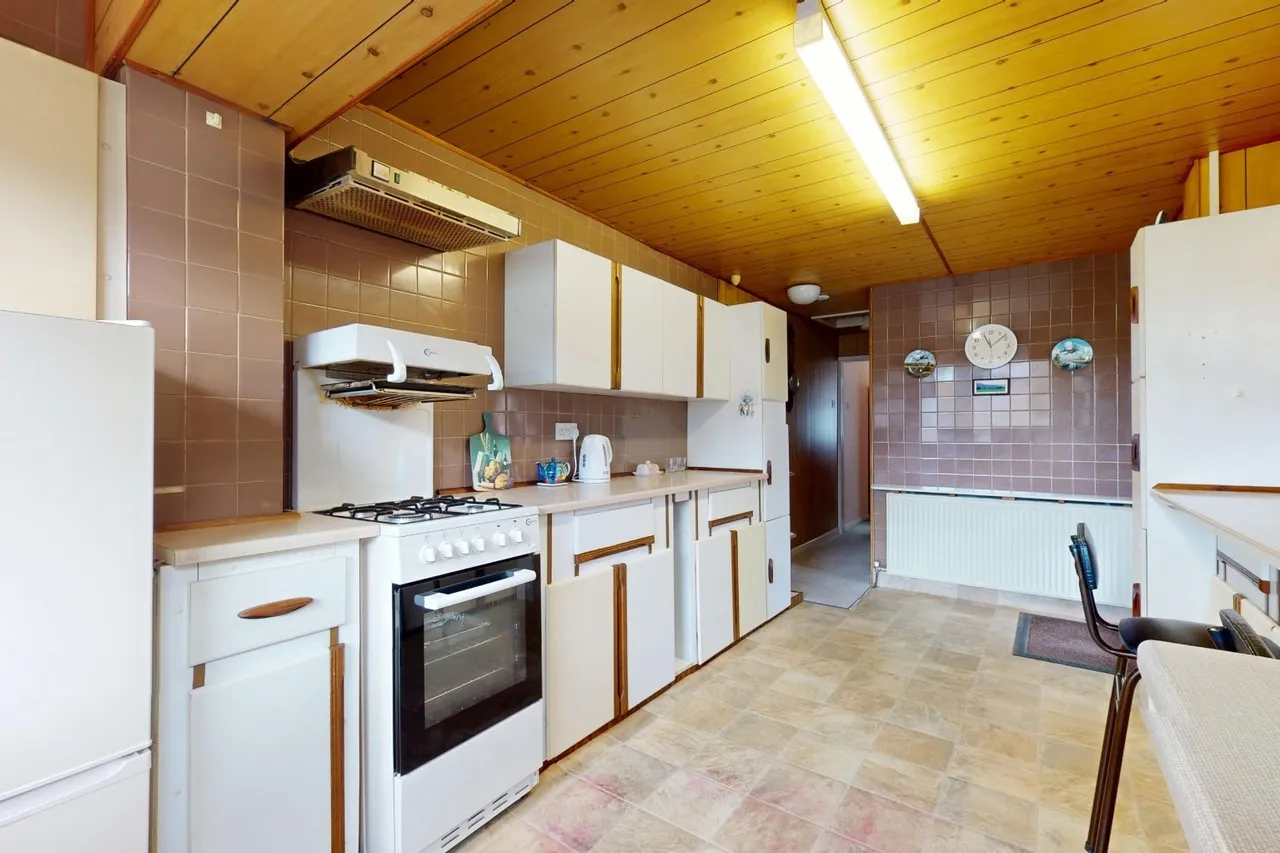 Fountain Drive, St. Georges, Telford TF2 9DP, photo 5