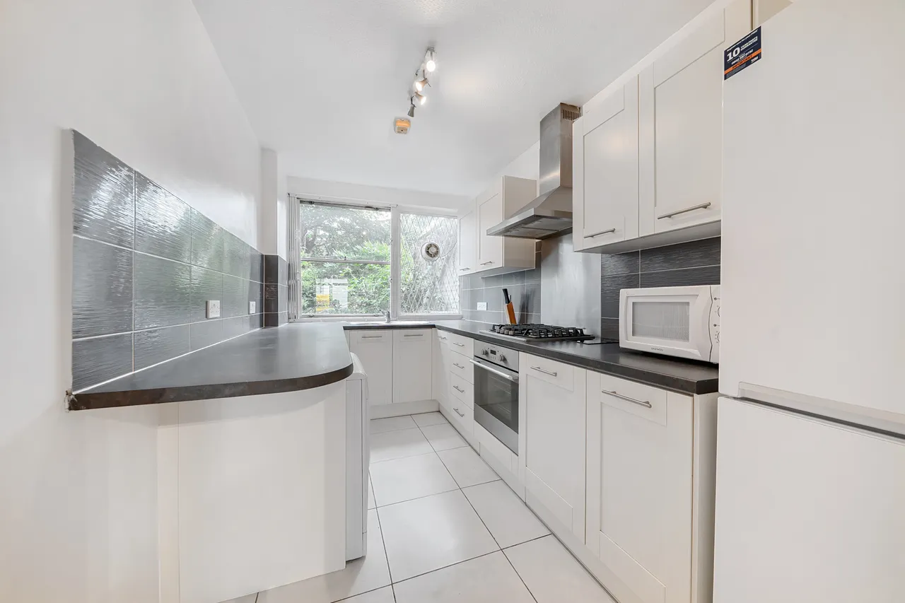 Kensington Park Road, London, W11, photo 3