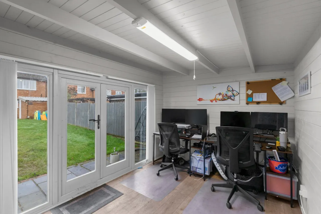 Tudor Road, Welwyn, AL6, photo 9