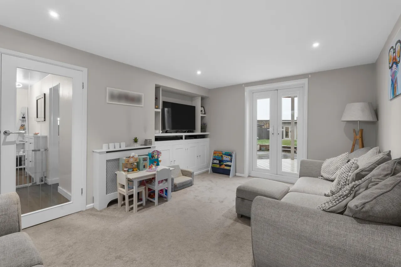 Tudor Road, Welwyn, AL6, photo 3