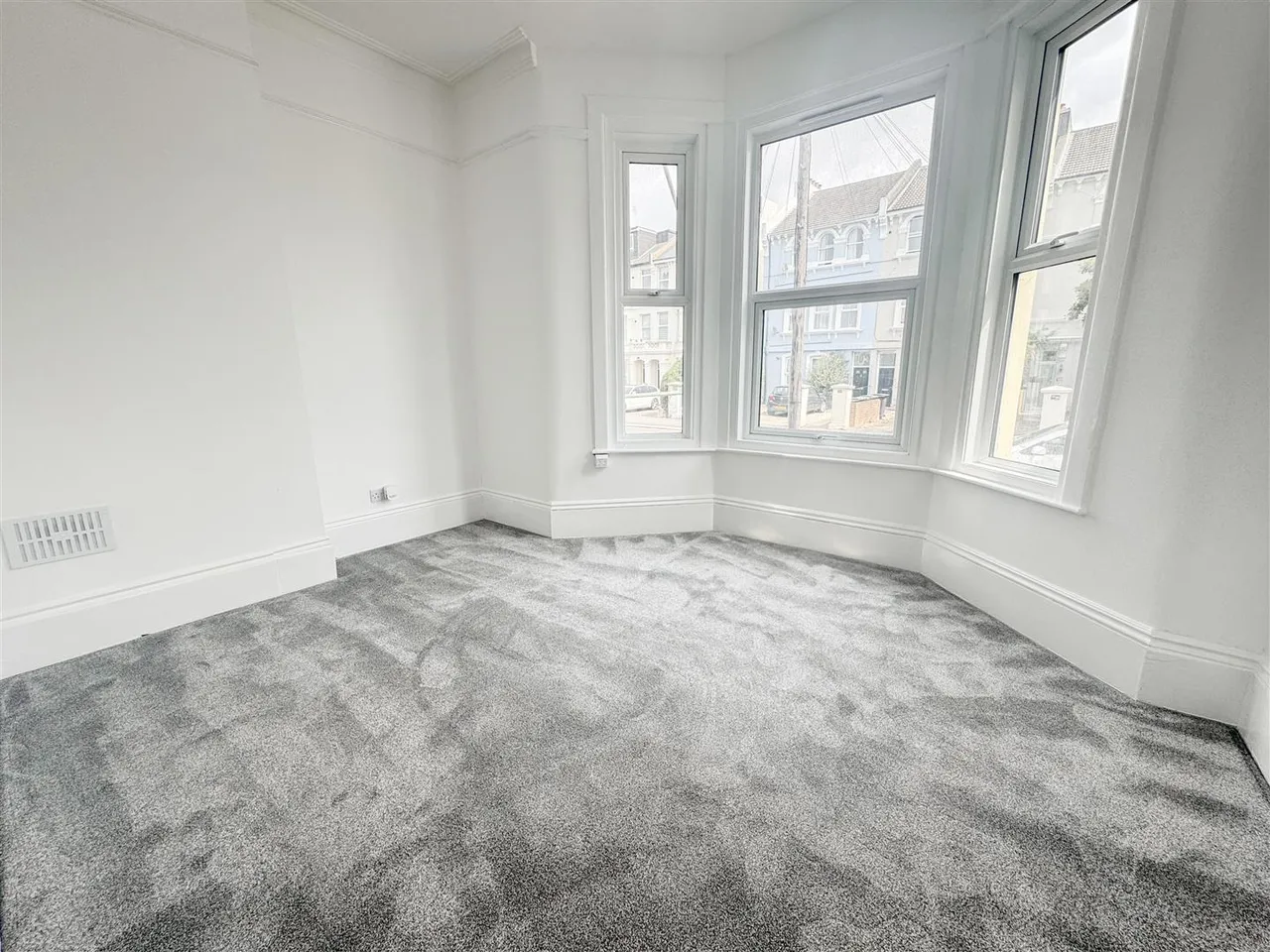 Bohemia Road, St. Leonards-On-Sea, TN37 6RB, photo 2