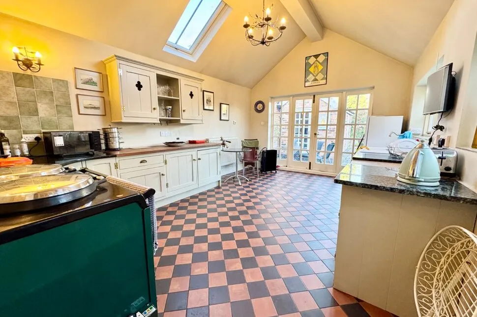 Dysart Buildings, Nantwich, Cheshire, CW5, photo 6