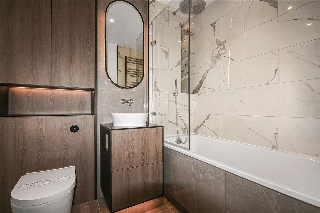 Eden Grove, Staines-upon-Thames, TW18, photo 3
