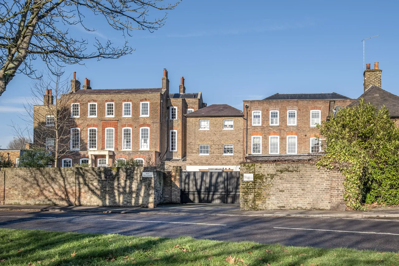 2 bed flat for sale — Ham Common, Richmond, TW10