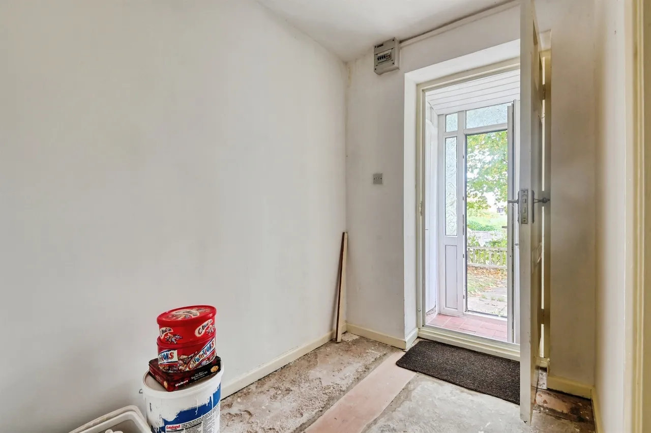 Foxwood Grove, Kingshurst, B37, photo 13