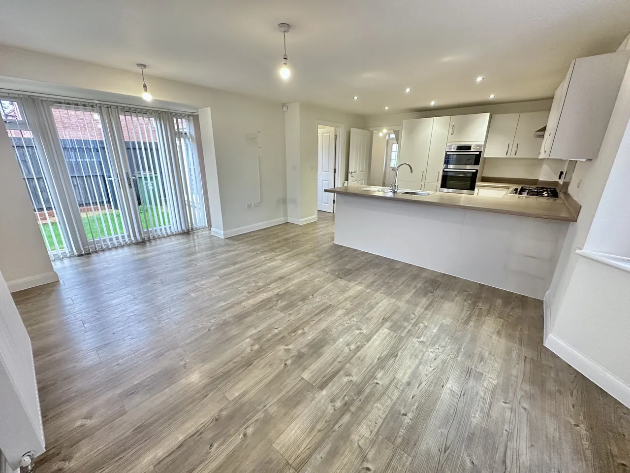 Oswins View, Wigston, LE18, photo 9