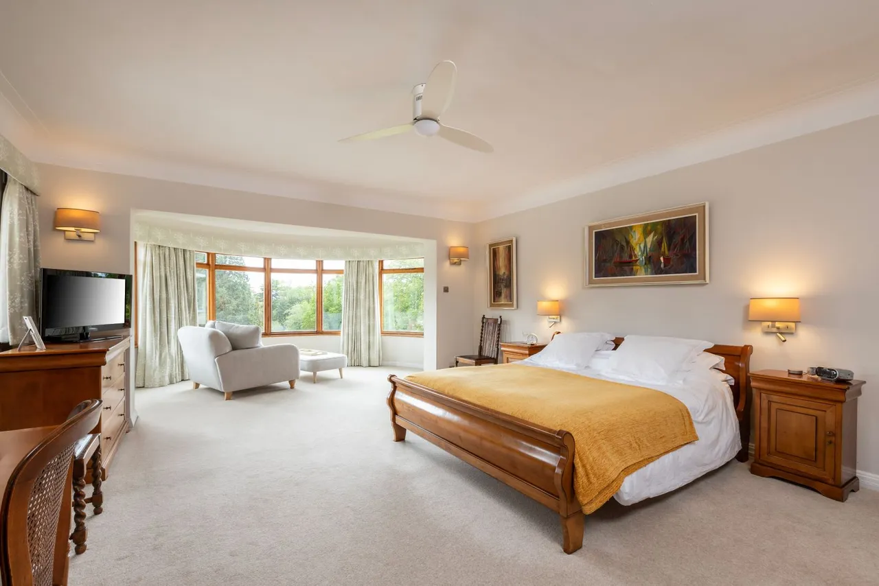 Northlands Road, Warnham, Horsham, West Sussex, RH12 3SQ, photo 10