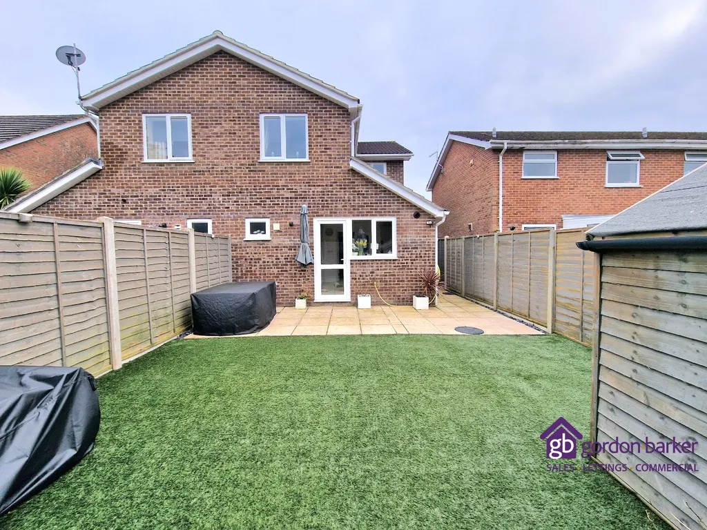 Pear Tree Close, Alderholt, Fordingbridge, SP6 3ER, photo 16
