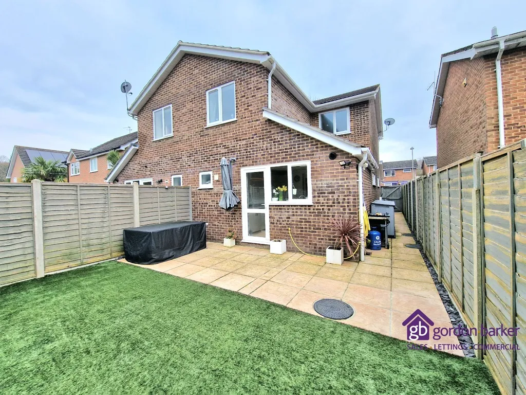 Pear Tree Close, Alderholt, Fordingbridge, SP6 3ER, photo 15