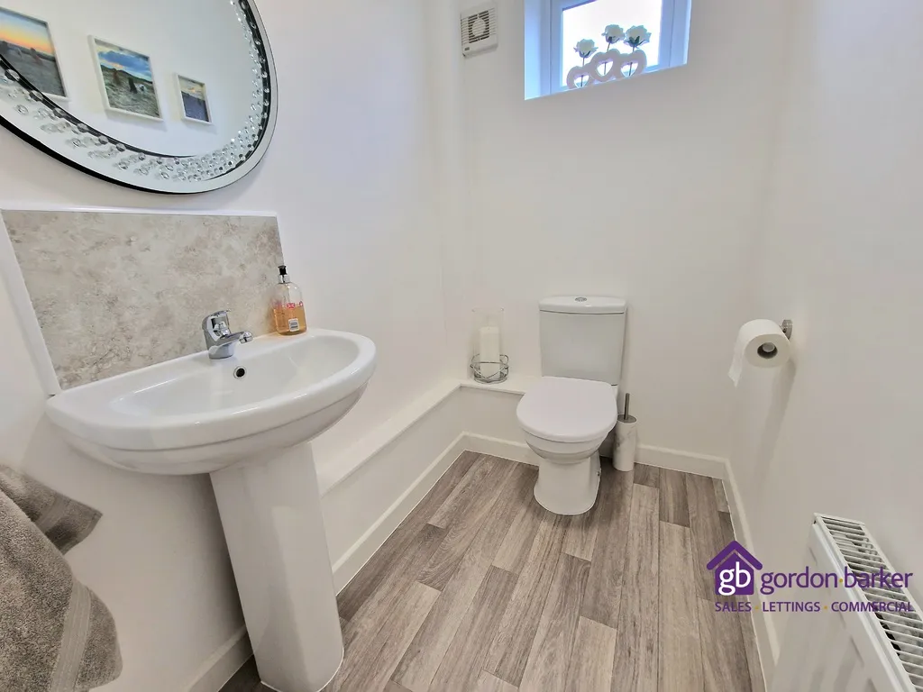 Pear Tree Close, Alderholt, Fordingbridge, SP6 3ER, photo 13