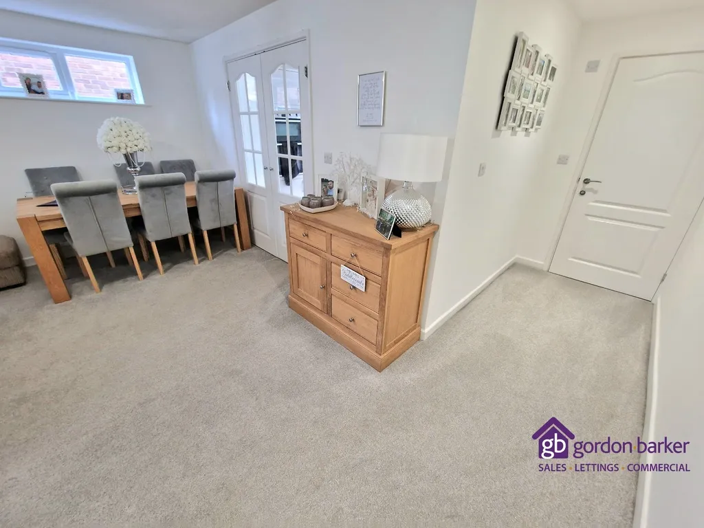 Pear Tree Close, Alderholt, Fordingbridge, SP6 3ER, photo 12