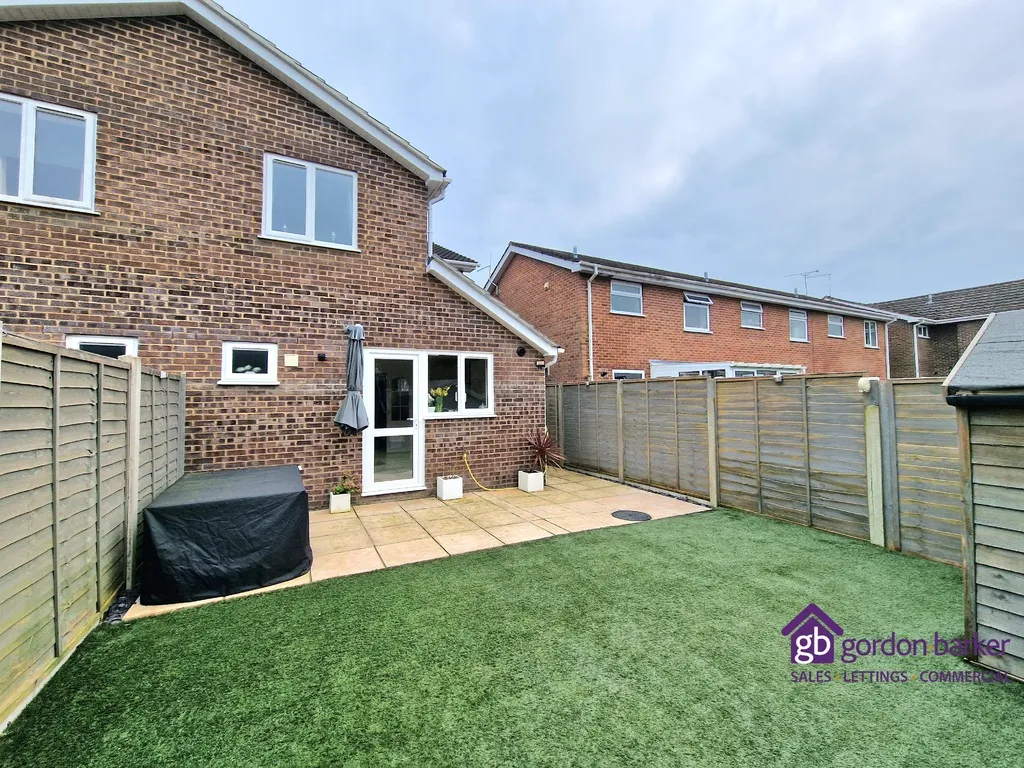 Pear Tree Close, Alderholt, Fordingbridge, SP6 3ER, photo 17