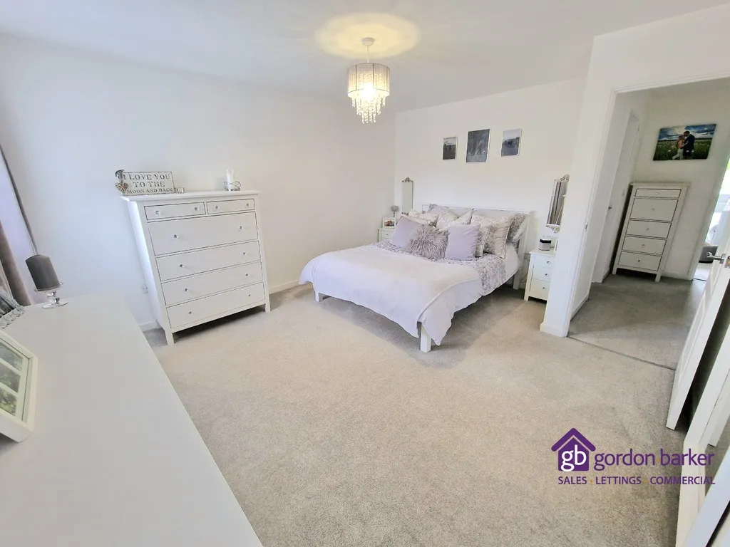 Pear Tree Close, Alderholt, Fordingbridge, SP6 3ER, photo 22