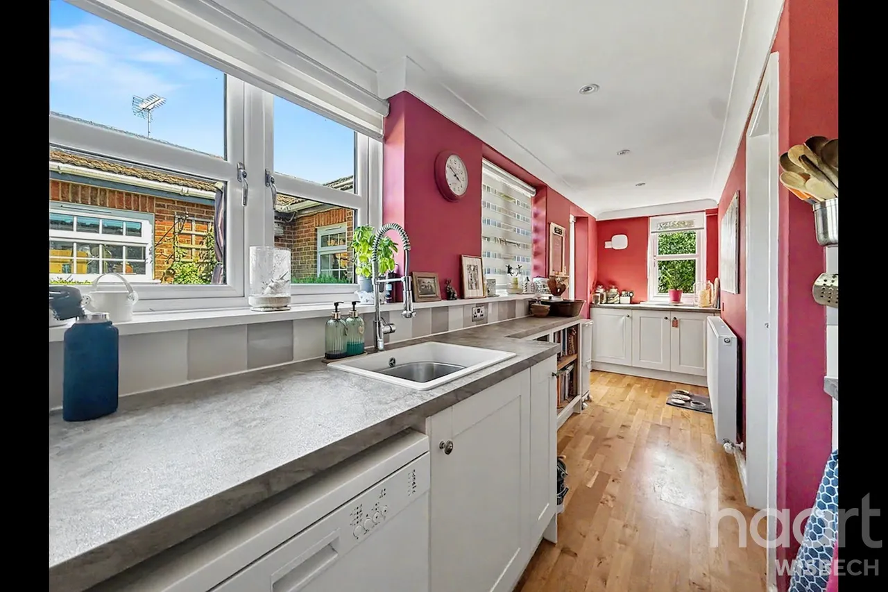 Hixs Lane, Tydd St Mary, PE13, photo 14
