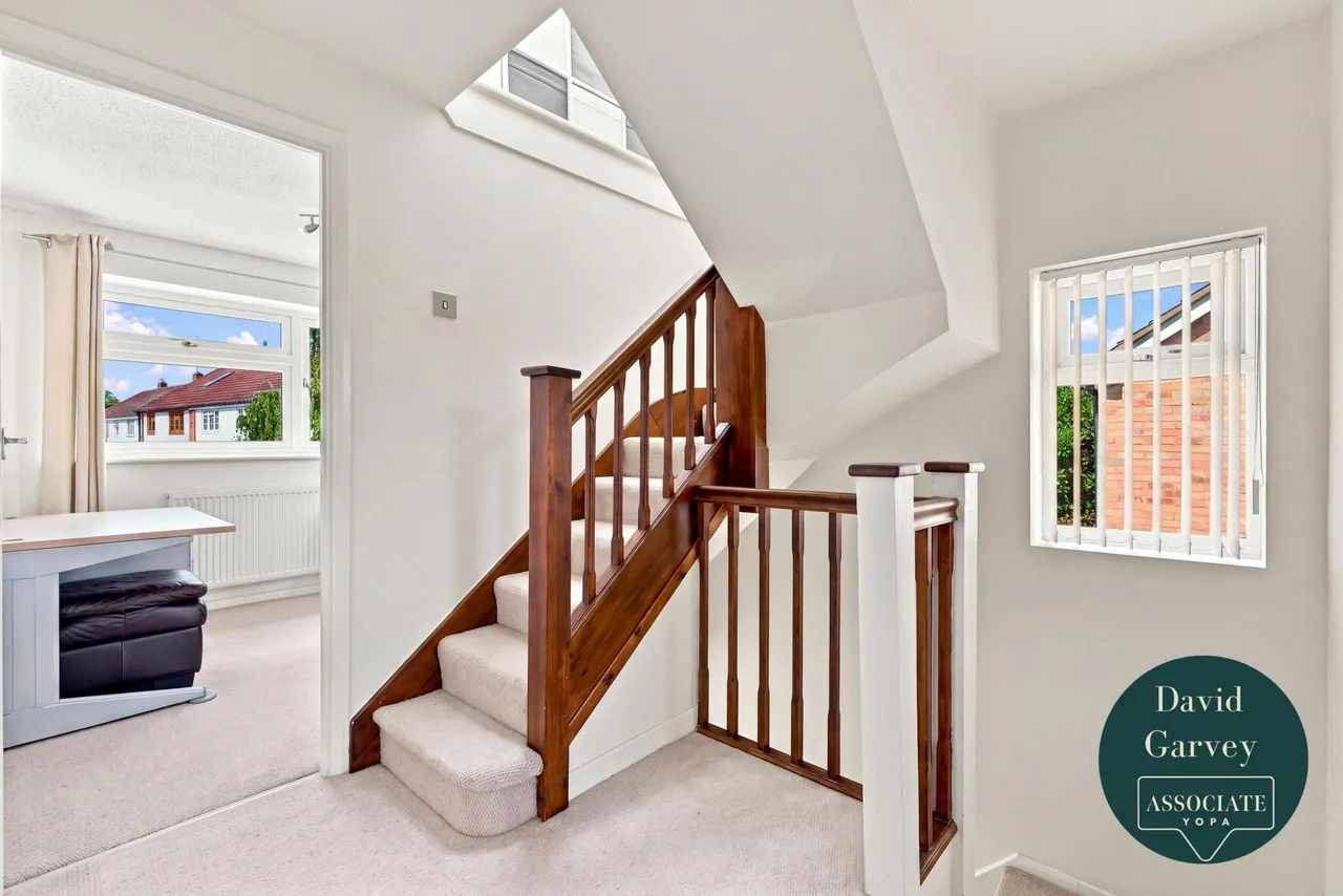 Grays Walk, Brentwood, CM13, photo 13