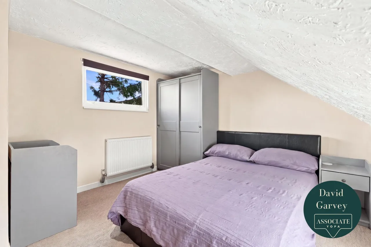 Grays Walk, Brentwood, CM13, photo 14
