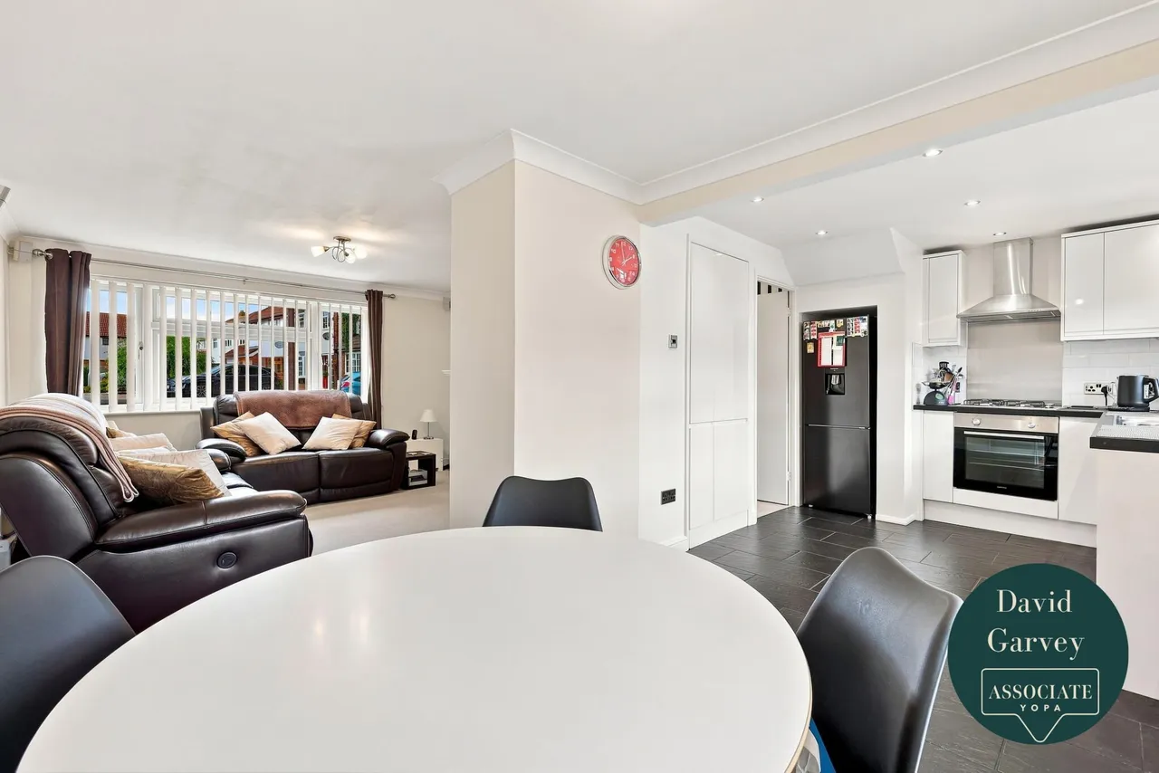 Grays Walk, Brentwood, CM13, photo 4