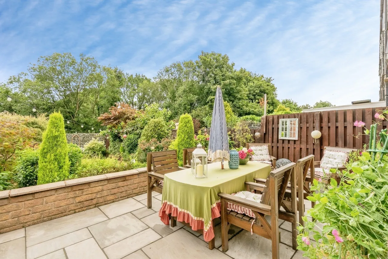 Calderbrook Avenue, Burnley, Lancashire, BB11, photo 5
