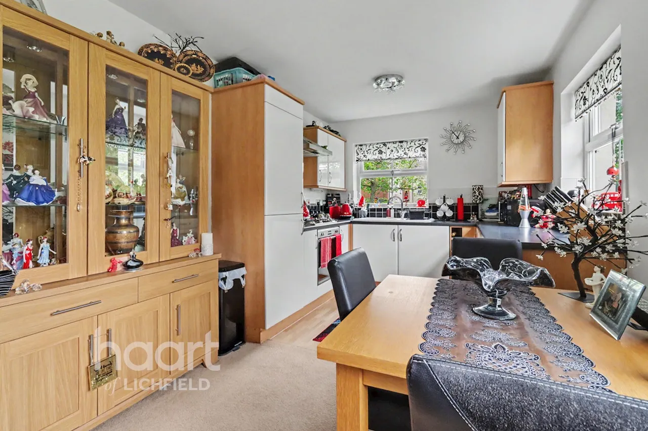 Thacker Drive, Lichfield, WS13, photo 7