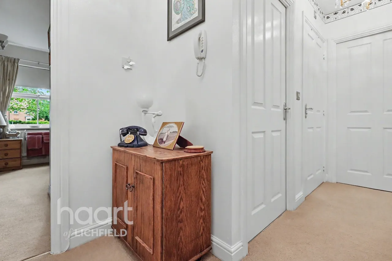 Thacker Drive, Lichfield, WS13, photo 9