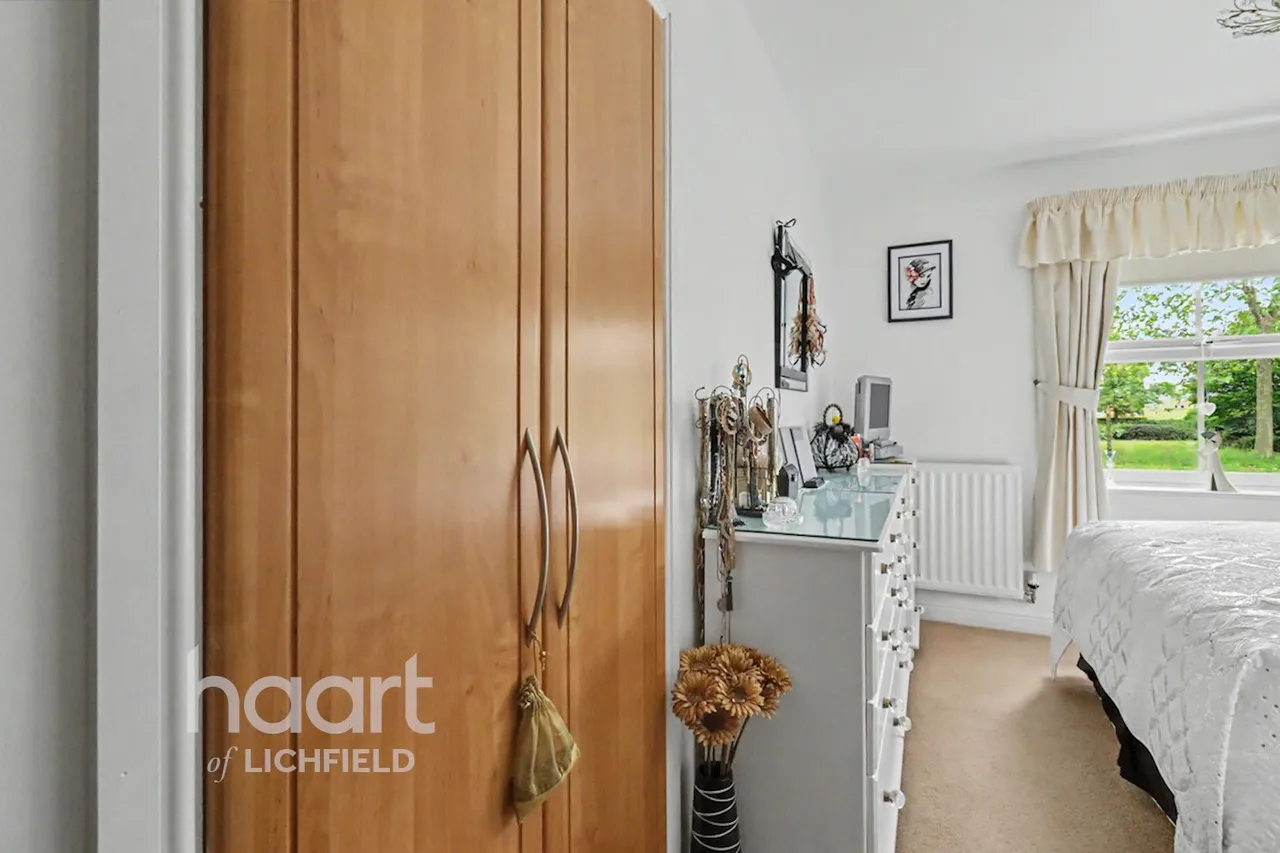Thacker Drive, Lichfield, WS13, photo 11