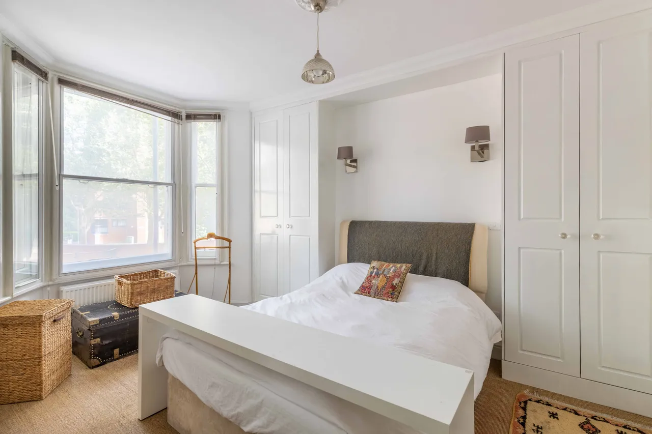 Cremorne Road, Kensington and Chelsea, SW10, photo 3