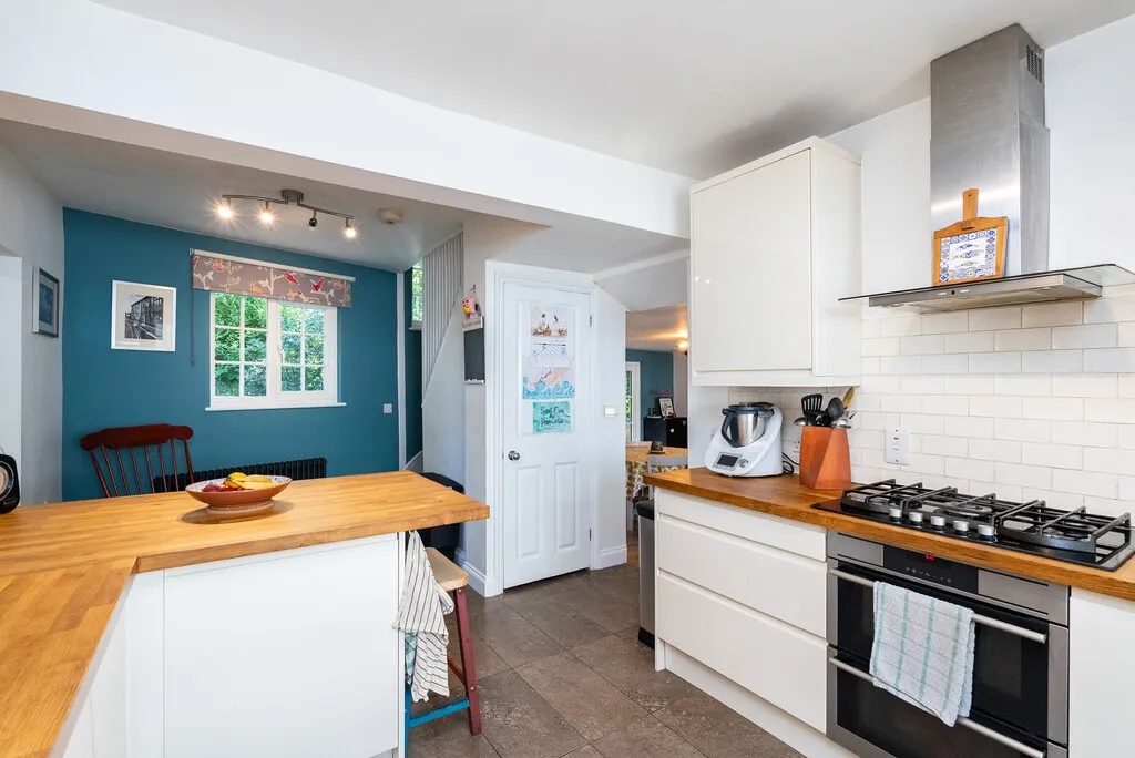 Pixham Lane, Pixham, RH4, photo 16