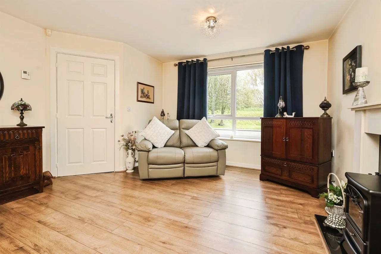 Auckland Drive, Birmingham, B36, photo 7