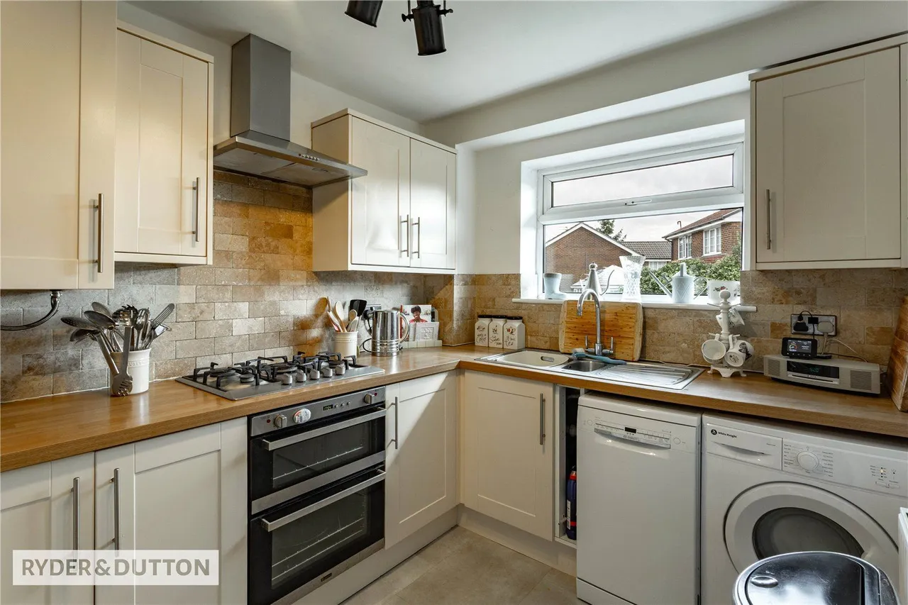 Newhouse Road, Heywood, OL10, photo 8