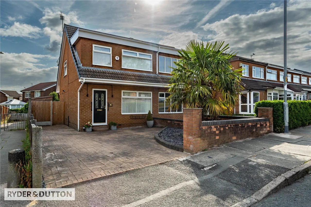 Newhouse Road, Heywood, OL10, photo 24
