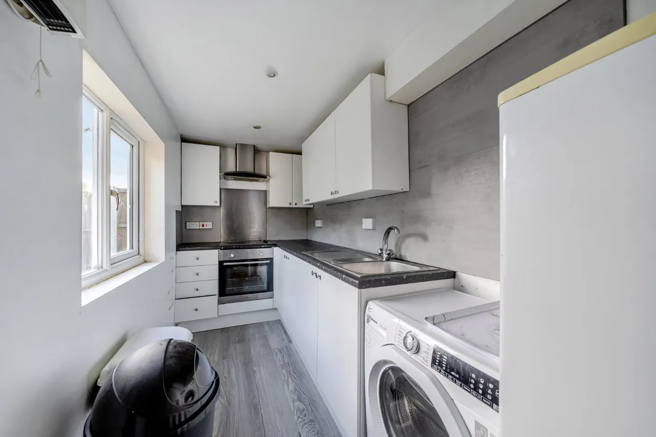 Towers Way, Meanwood, LS6, photo 13