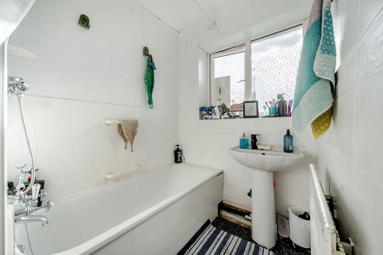 Towers Way, Meanwood, LS6, photo 23