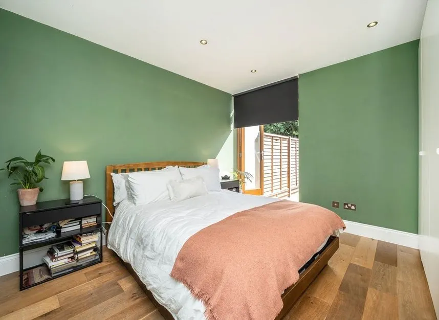 Cricketfield Road, London, E5, photo 3