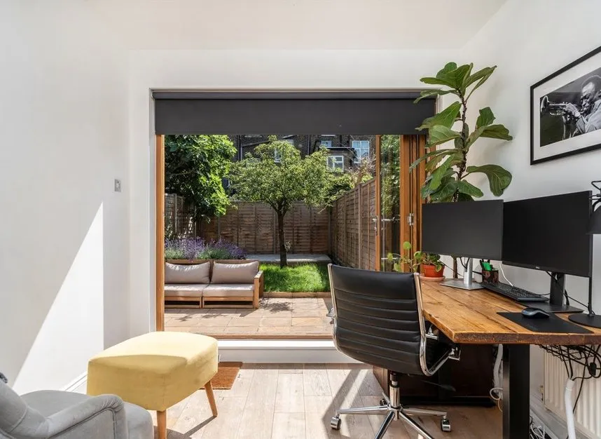 Cricketfield Road, London, E5, photo 6