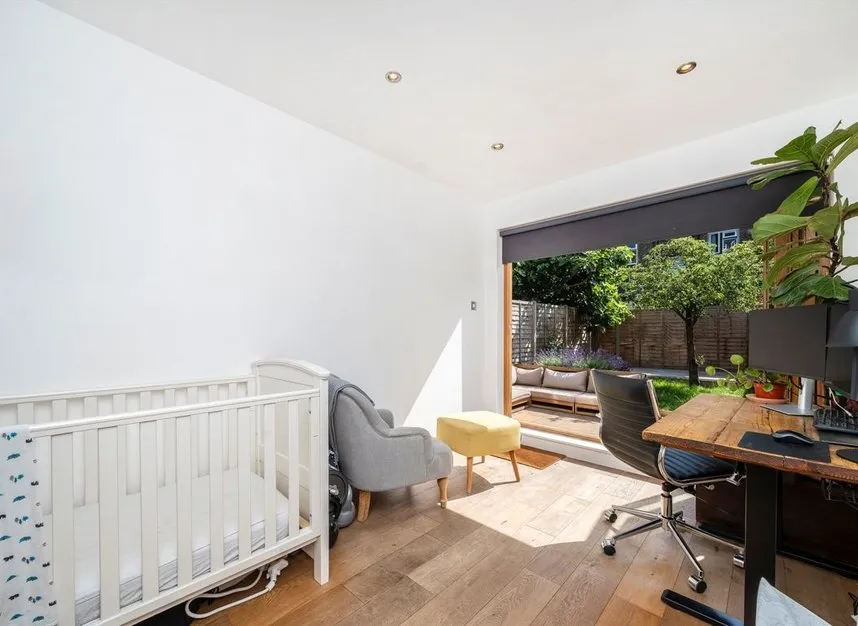 Cricketfield Road, London, E5, photo 8