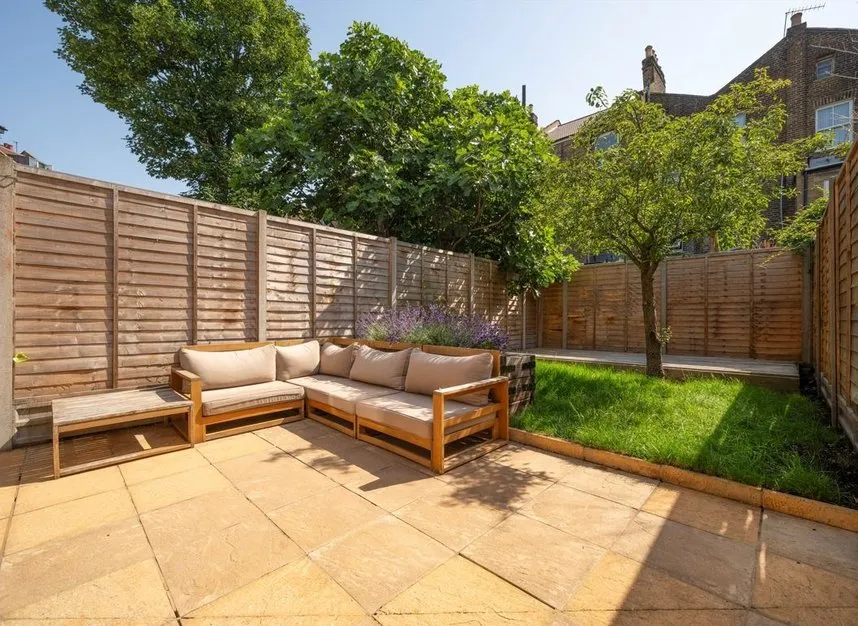 Cricketfield Road, London, E5, photo 4