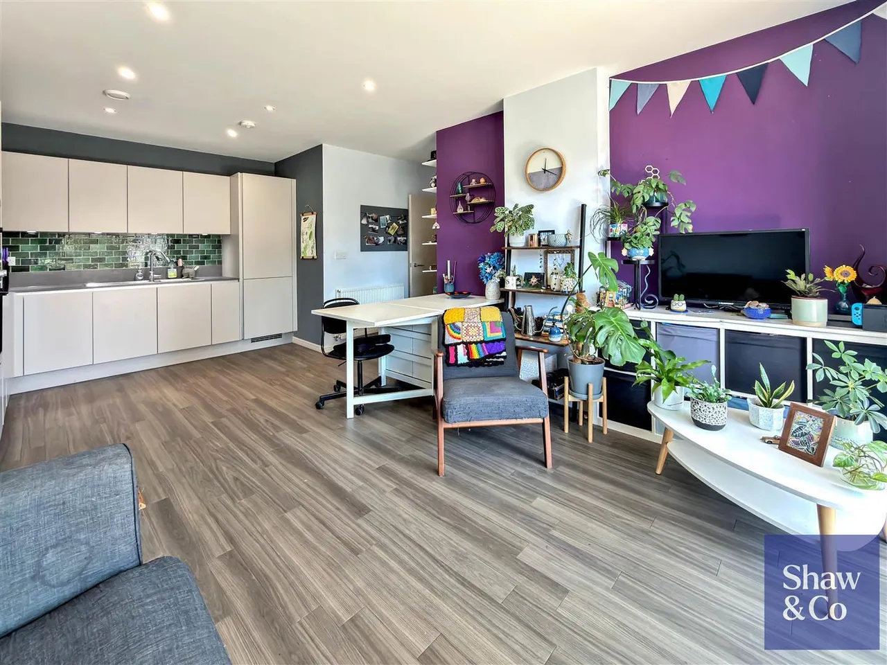 Pears Road, Hounslow, photo 5