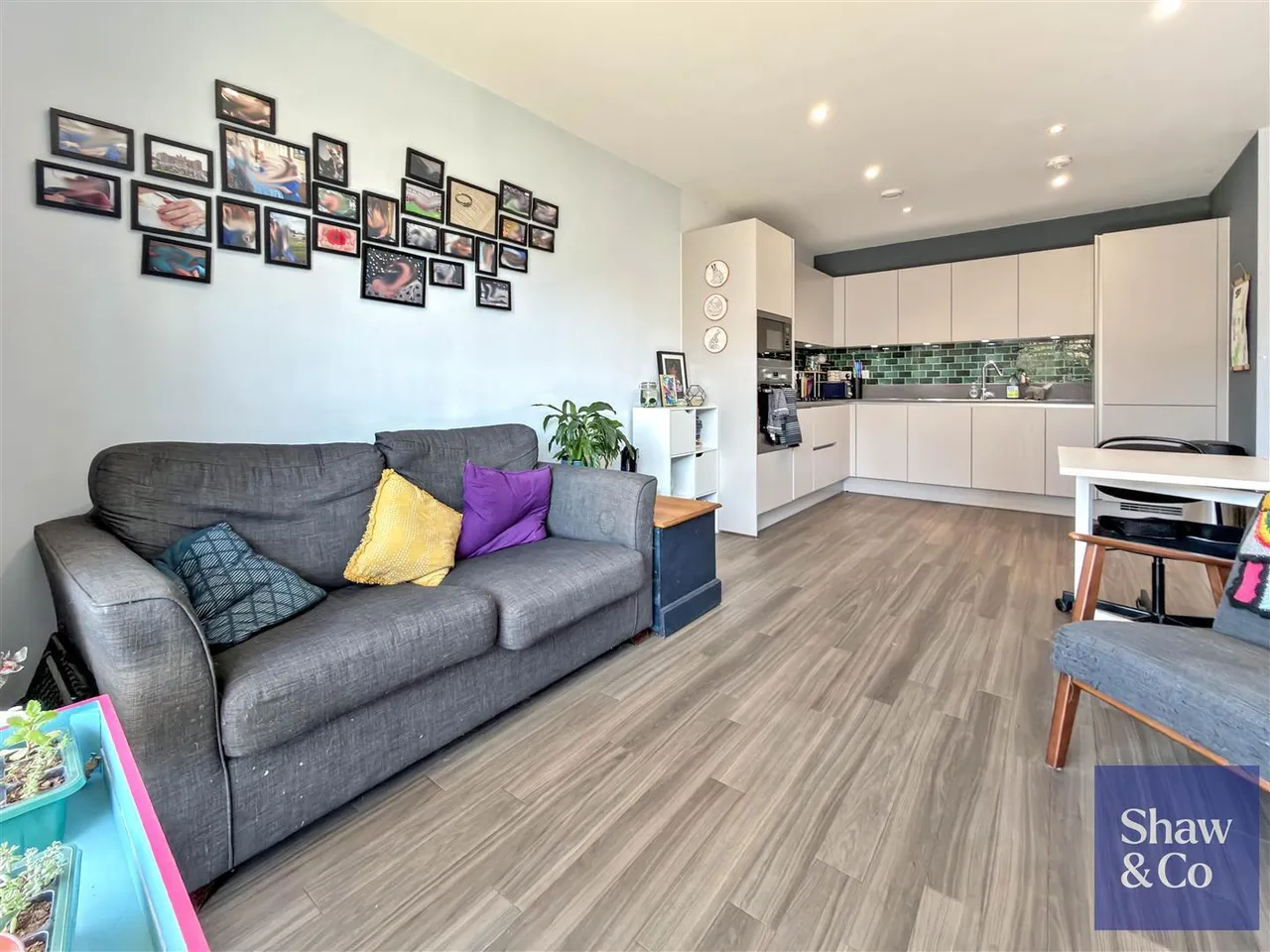 Pears Road, Hounslow, photo 3
