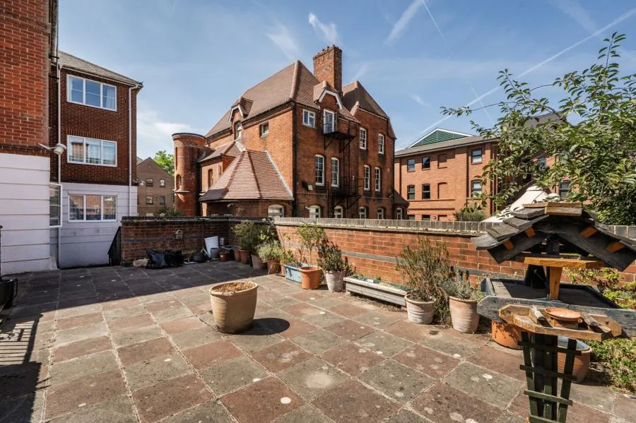 Sidmouth Court, Reading, RG1, photo 18