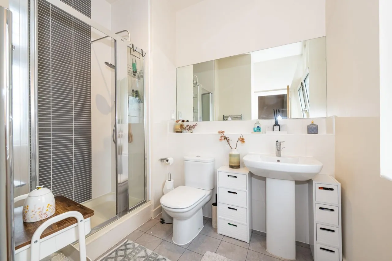 Glengall Road, Queens Park, NW6, photo 8