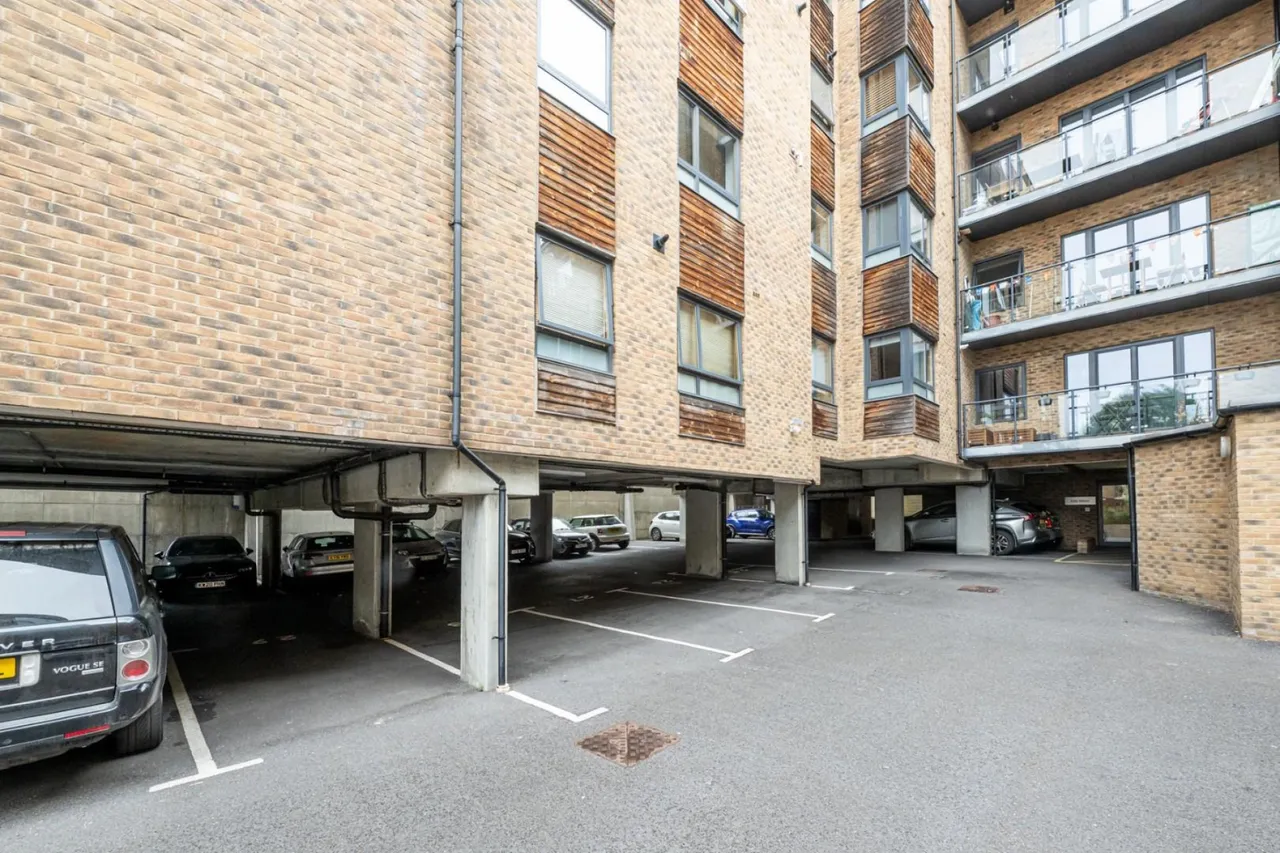 Glengall Road, Queens Park, NW6, photo 6