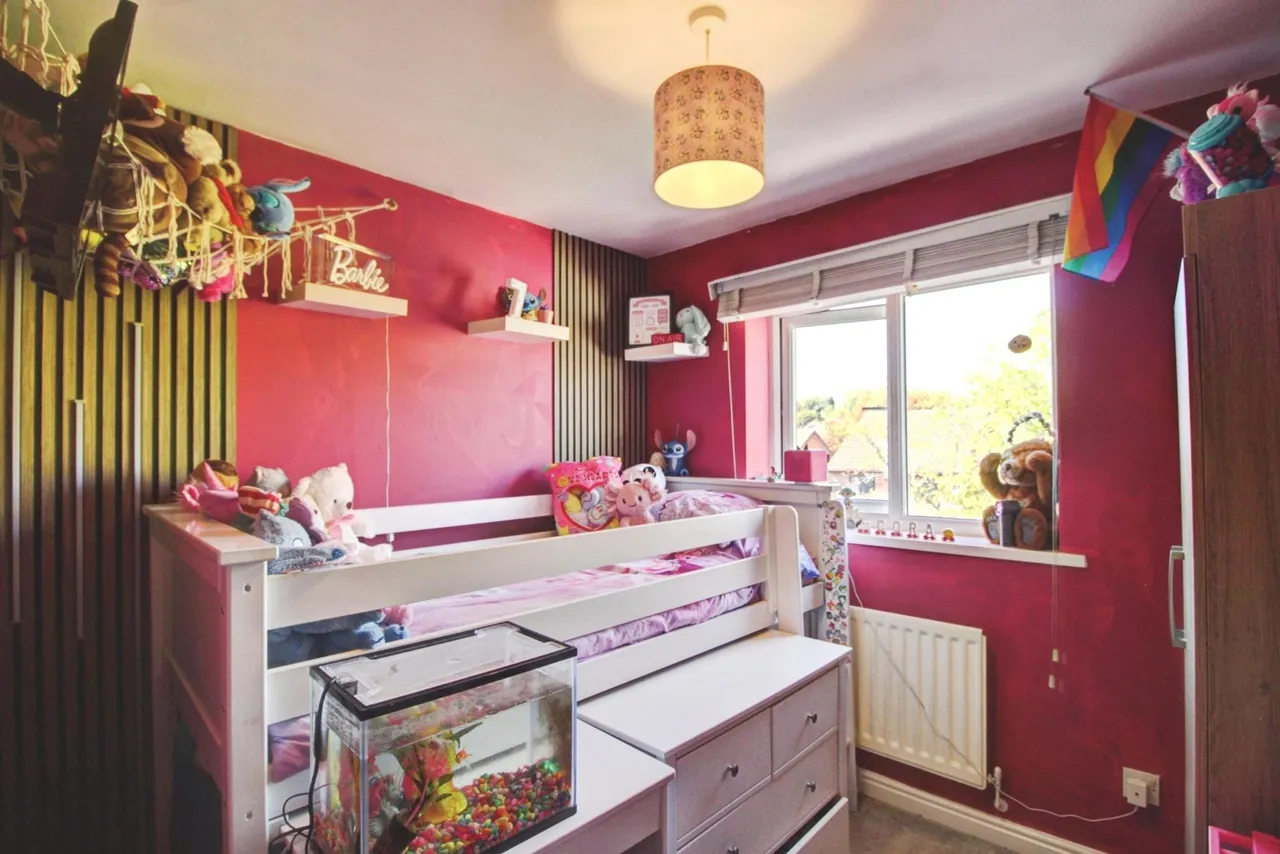 Orchard Place, Cudworth, S72, photo 15