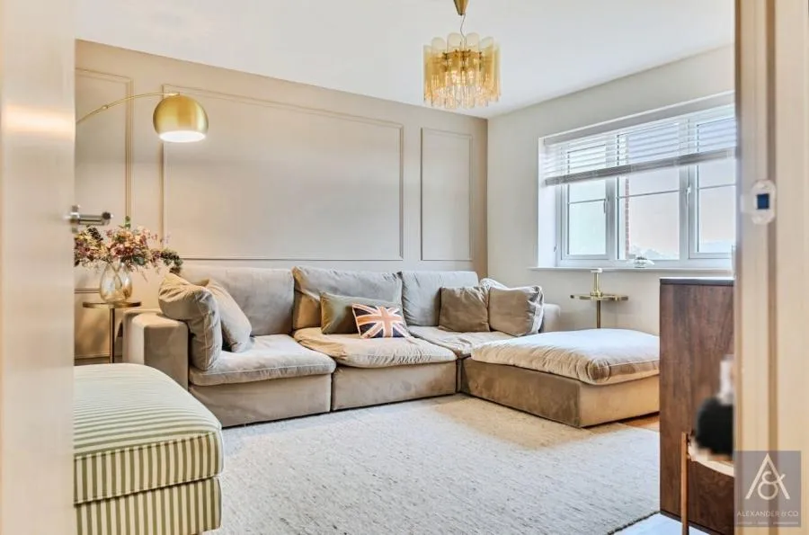 Summerhouse Hill, Buckingham, MK18, photo 2