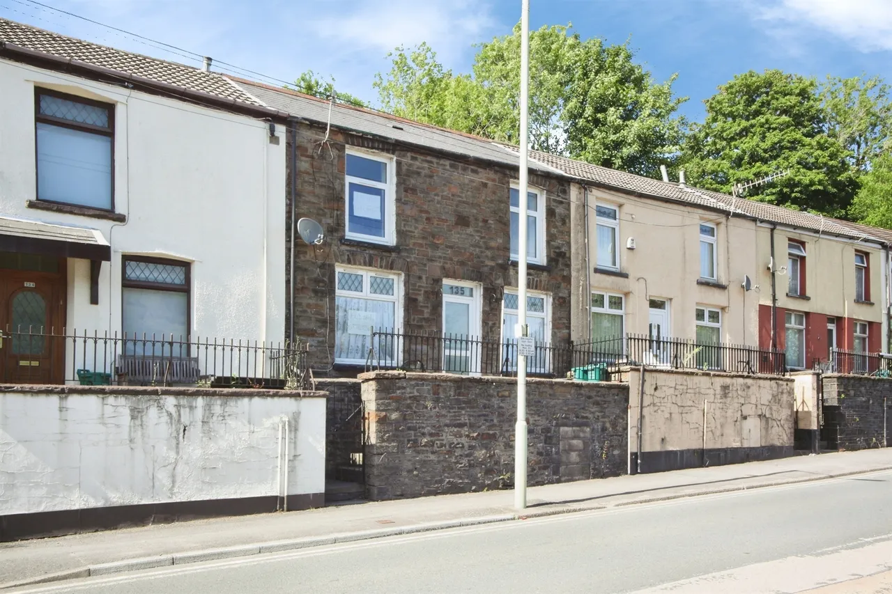 Ystrad Road, Pentre, CF41, photo 17