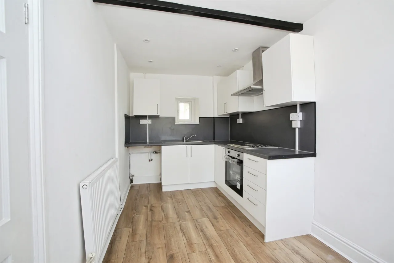 Ystrad Road, Pentre, CF41, photo 4