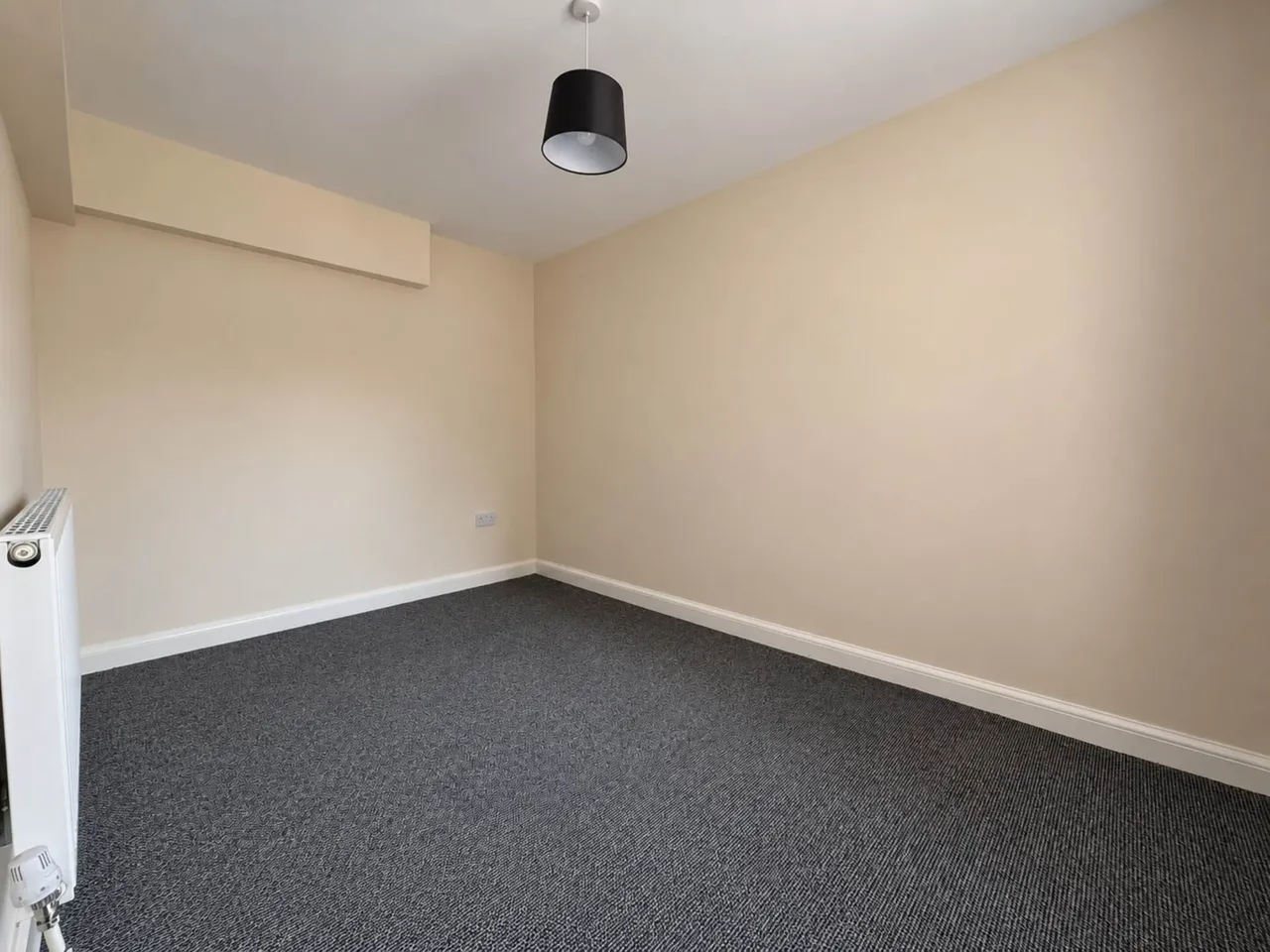The Firs, 21 Kingshill, CO10 0EH, photo 5
