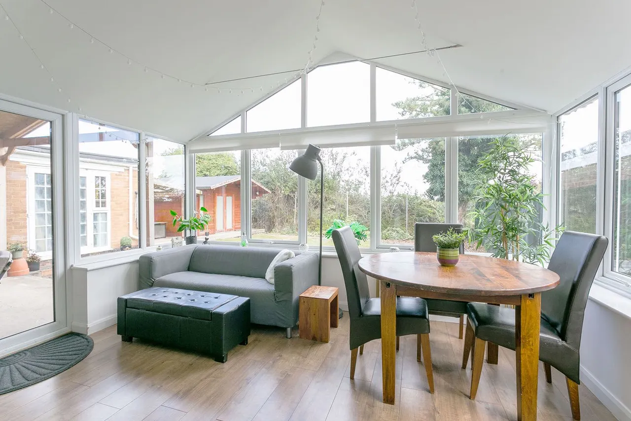 Avondale, Cranbrook Drive, Maidenhead, Berkshire, photo 6